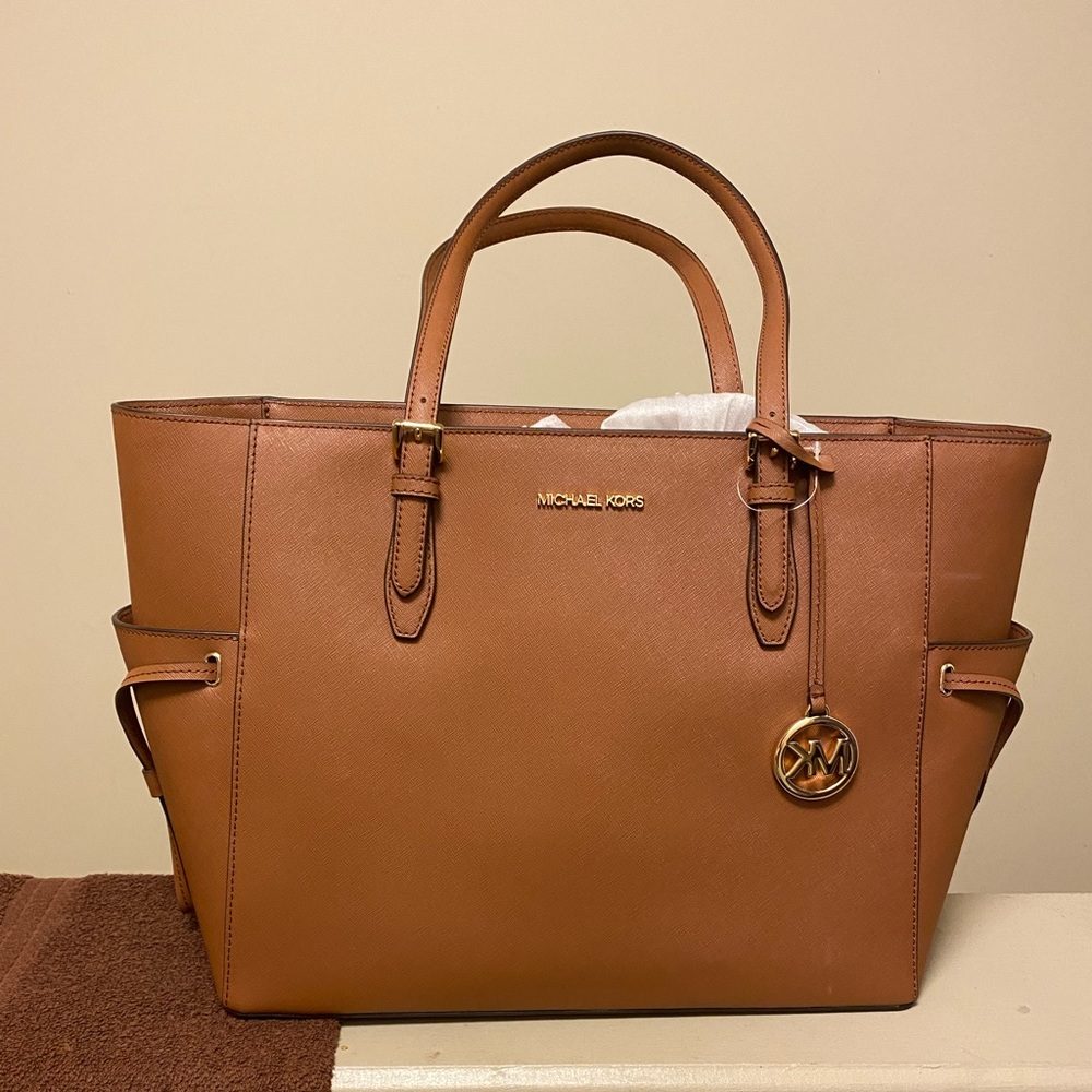 Michael Kors bag